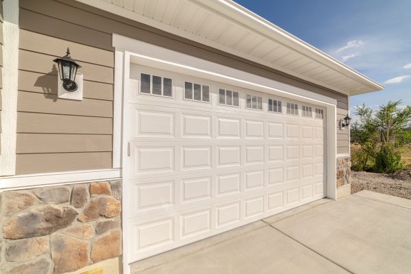 Cost of Garage Lifting in Marana